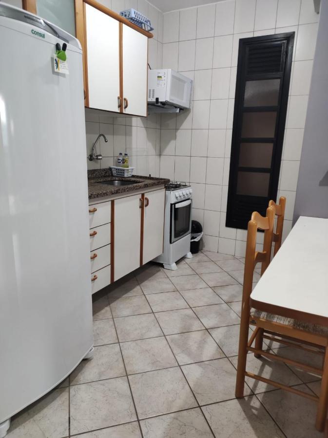 Apto Com Churrasqueira - 60 Metros Do Mar!!! Canasvieiras Florianópolis Εξωτερικό φωτογραφία