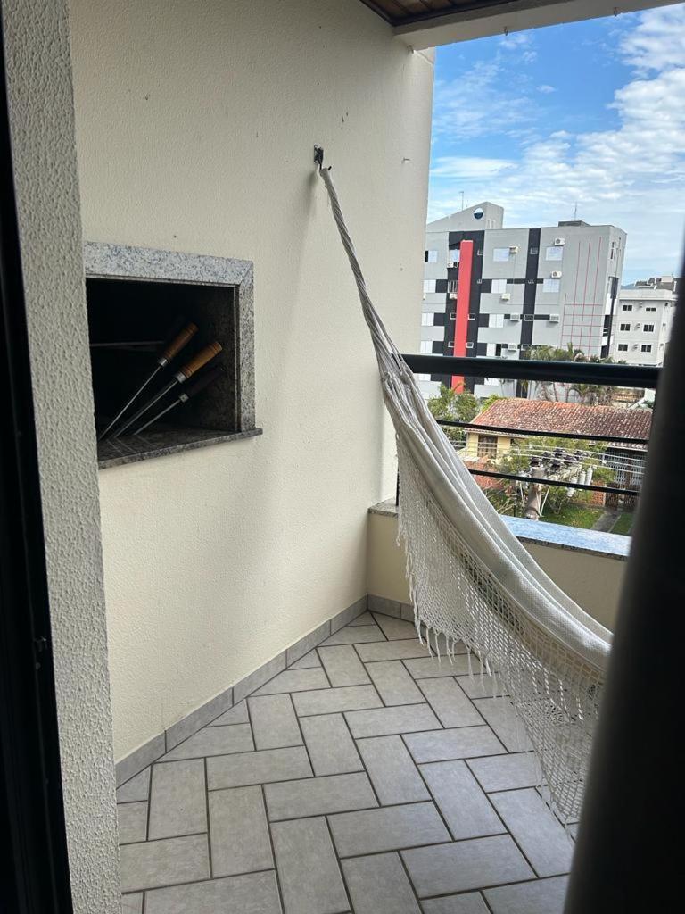 Apto Com Churrasqueira - 60 Metros Do Mar!!! Canasvieiras Florianópolis Εξωτερικό φωτογραφία